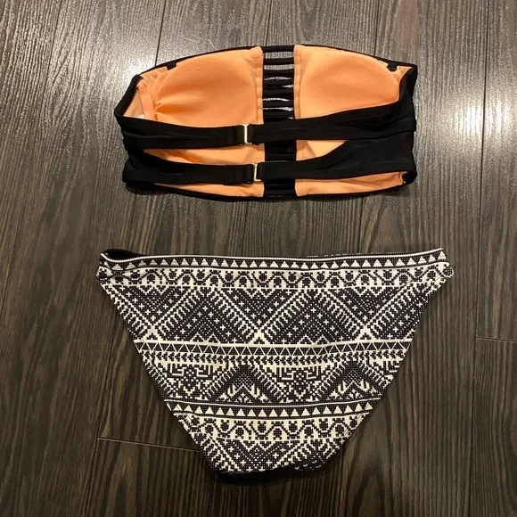 4 for 20❣️ Xhilaration two piece bathing suit size M - Picture 2 of 4